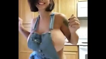 Big Boobs Cousin