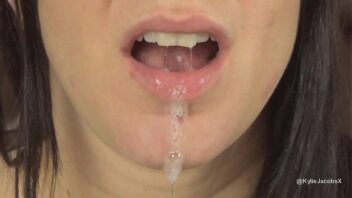 Female Tongue Fetish