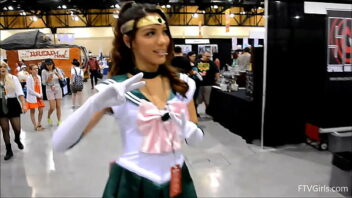 Sailor Moon Cosplay Hentai