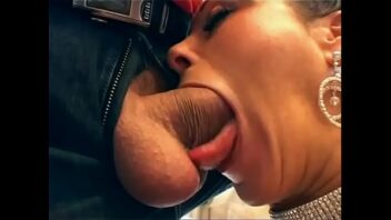 Deepthroat Free Porn