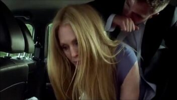 Julianne Moore Handjob