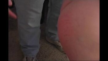 Kostenlose Spanking Videos