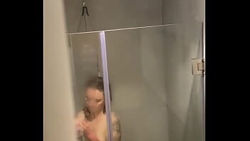 Shower Voyeur