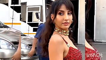 Nora Fatehi Hot Pics