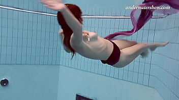 Sexy Girls Im Schwimmbad